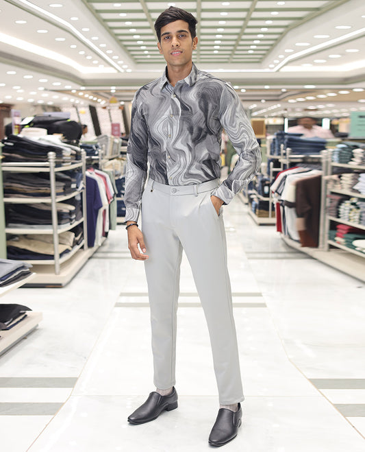 Light Grey Plain Poly Viscose Blended Formal Trousers Come with a Slim Fit and Regular Length