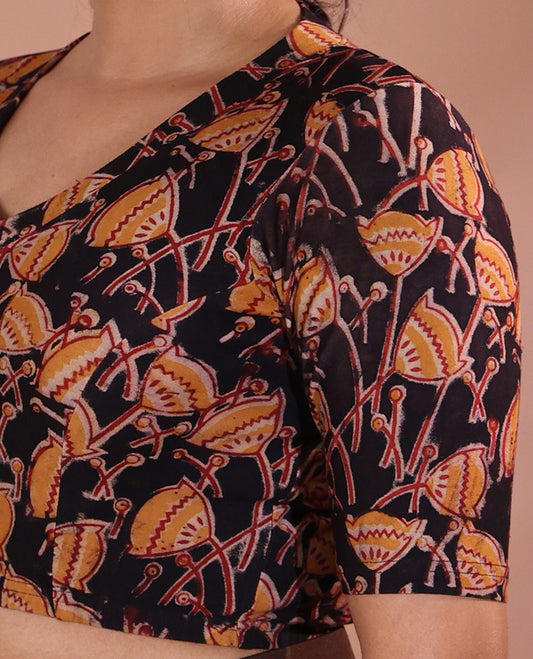 Black Readymade Blouse Beautified with Pichwai Lotus Motifs Print, Featuring Front Leaf-Neck, Back Closed Neck, and Half-Sleeves