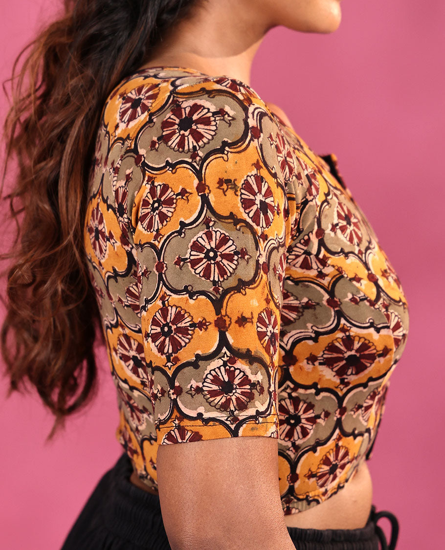 Yellow Cotton Readymade Blouse Artfully Detailed with Ogee Patterns Print, Featuring Front Round Neck, Back Boat Neck, and Half Sleeves