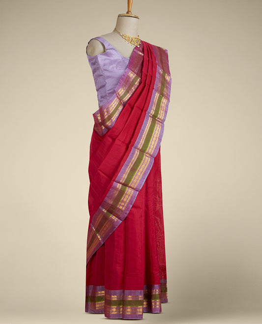 Pink plain design gadwal saree, contrast border of traditional designs & pallu of zari designs