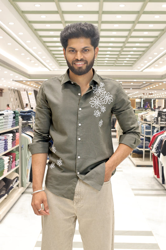 Green Cotton-Blended Casual Shirt, Subtly Sparkled with Flower Thread Outline Embroidery, Featuring a Spread Collar, Full Sleeves, Slim Fit, and Regular Length