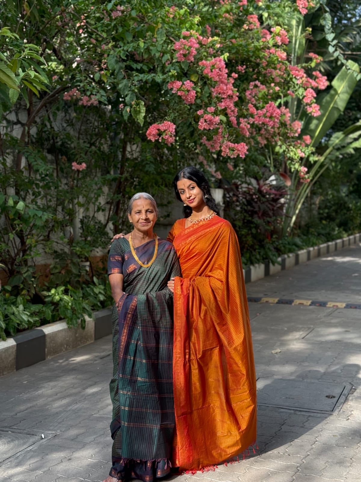 Green Checked Kalyani Cotton Saree, Contrast Rettai Pettu Rudraksham Border and a Matching Blouse