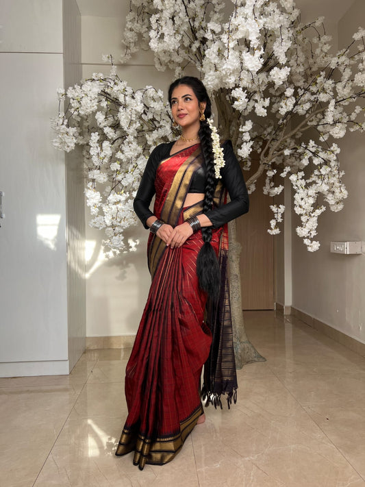 Rust Maroon-Dark Purple Vasundhara Lite Silkmix Saree with Checks, Contrast Border of Rekku, Manga Mokku, and Mayil Kann, Grand Pallu,Contrast Blouse