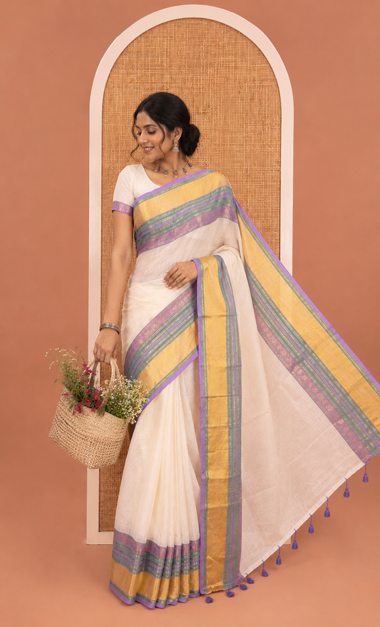 Cream Plain Khadi Mul Cotton Saree, Complemented by a Contrast Traditional Zari Kanchi Border, and a Matching Blouse