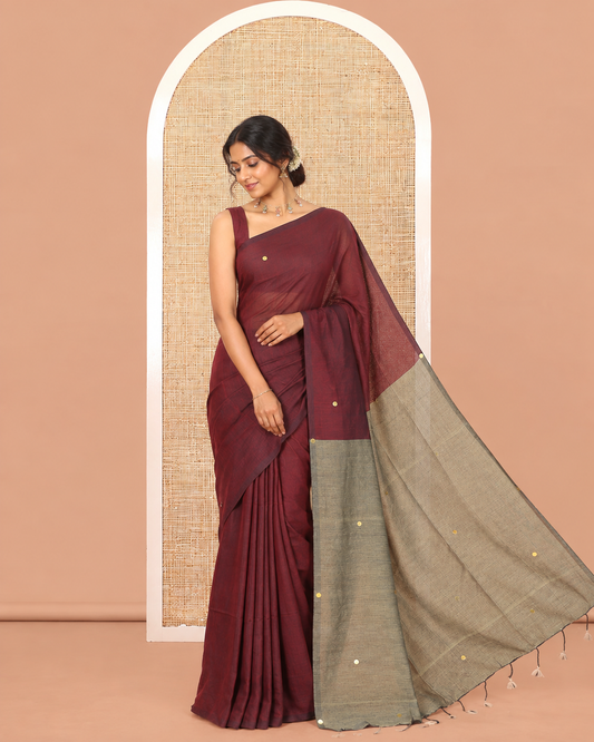 Borderless Maroon Khadi Cotton Saree, Gleamed up with Sequins Work, Complemented by a Contrast Sequins Work Pallu, and No Blouse