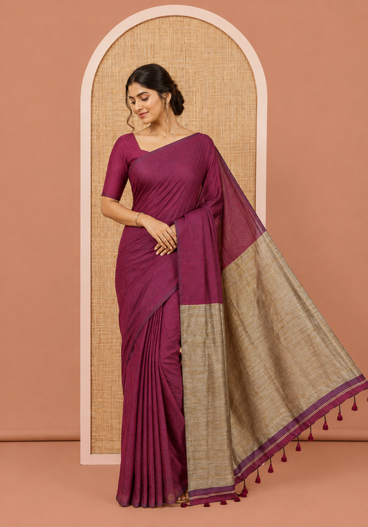 Borderless Wine Plain Khadi Mul Cotton Saree, a Contrast Heathered Pallu, and a Matching Blouse