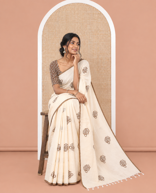 Borderless Cream Coffee-Cup Buttas South Cotton Saree, a Printed Pallu, a Matching Blouse, a Contrast Block-Printed Blouse