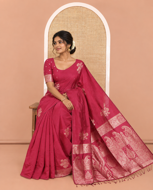 Borderless Maroon Kanchi Silk Saree, Mesmerized with Zari Buttas, Mughal-Style Intricately Woven Pallu, and a Matching Blouse