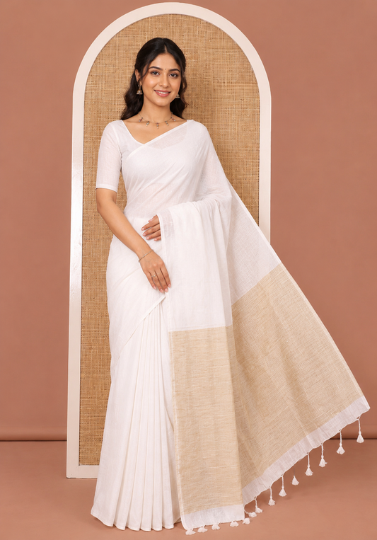 Borderless White Plain Khadi Mul Cotton Saree, a Contrast Heathered Pallu, and a Matching Blouse
