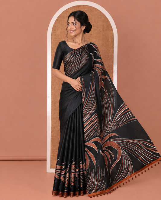 Borderless Black and Brown Art Khadi Cotton Saree, Detailed with Batik Print-Style Vines Print on Its Body, Self-Pallu of Batik Print, and Paired with a Matching Blouse