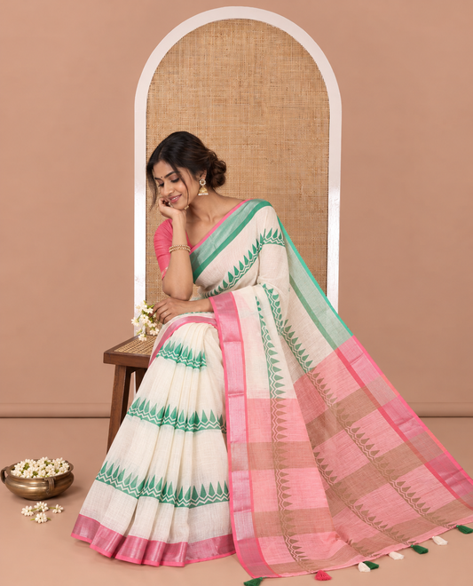 Cream Linen Cotton Saree, Adorned with Thilakam Motifs All Over Its Body, Complemented by a Contrast Bavanji Ganga-Jamuna Border, Contrast Pallu, and Paired with a Contrast Blouse