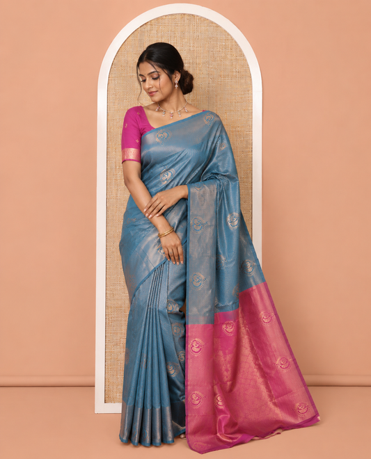 Blue Art Kanchi Silk Saree, Adorned with Vaira Oosi and Zari Buttas, a Traditional Zari Border, Contrast Jaal Pallu, and a Contrast Blouse