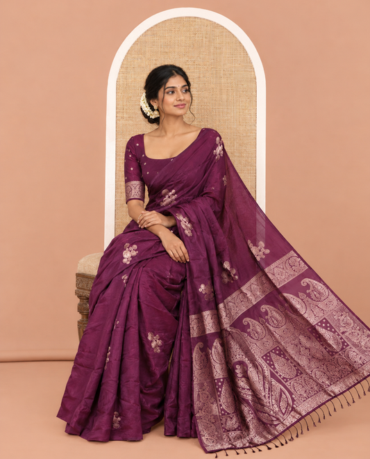 Borderless Wine Kanchi Silk Saree, Graced with Zari Buttas, Mughal-Style Intricately Woven Pallu, and a Matching Blouse