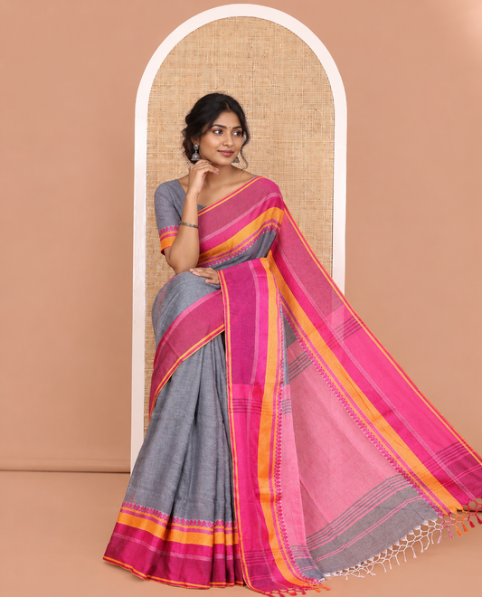 Grey-Pink Plain Khadi Mul Cotton Saree, Complemented by a Contrast Thread-Woven Border of Geometric Patterns, Contrast Plain Pallu, and Paired with a Matching Blouse
