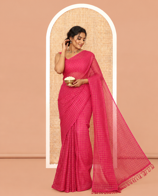 Borderless Magenta Chiffon Saree