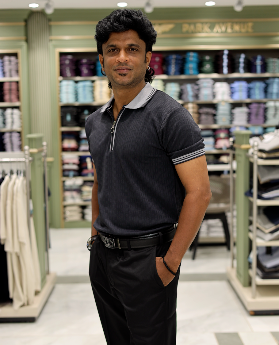 Navy Cotton-Blended Zipper T-Shirt Features Half-Sleeves, a Polo Collar, Slim Fit, and Regular Length 