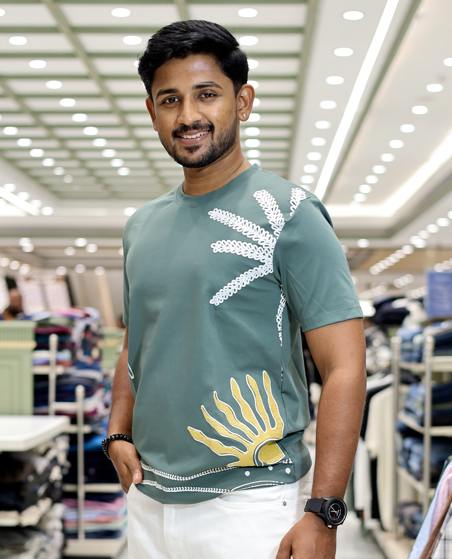 Green Unique Motifs Cotton-Blended T-Shirt