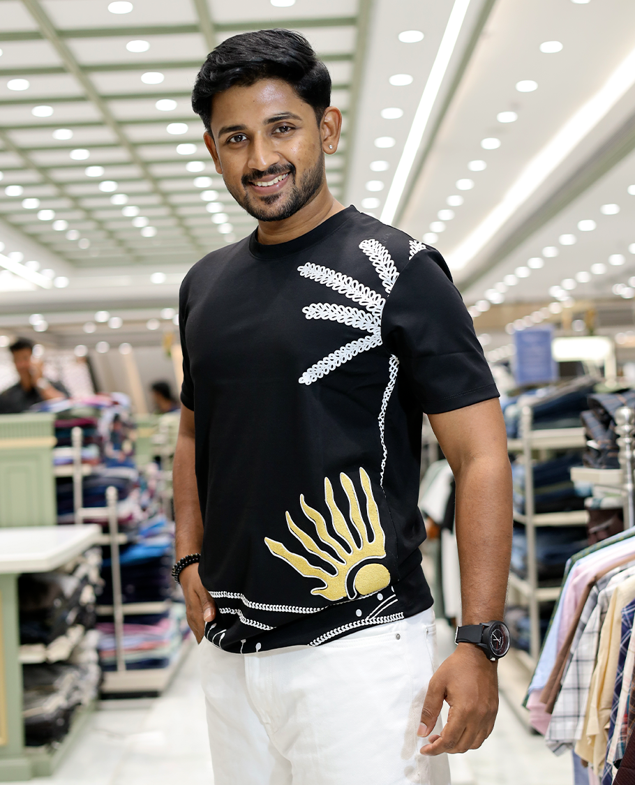 Black Crew Neck Cotton-Blended T-Shirt