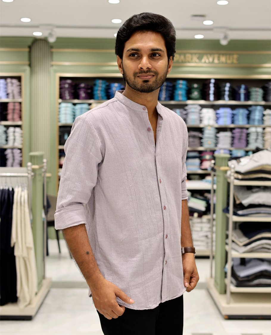 Lavender Poly-Blended Casual Shirt Features Full Sleeves, a Mandarin Collar, Slim Fit, and Regular Length