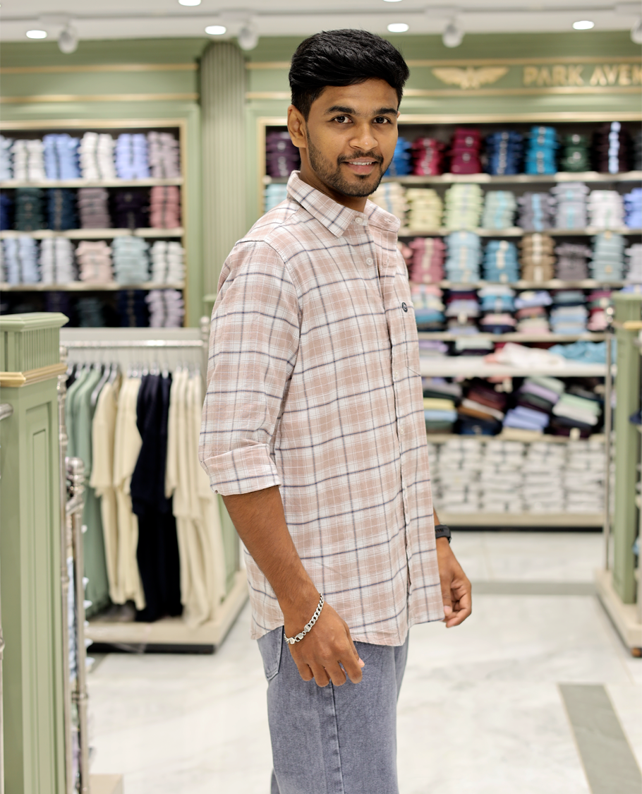 Cream Cotton-Linen-Blended Casual Shirt with Checks, Full Sleeves, a Spread Collar, a Slim Fit, and a Regular Length