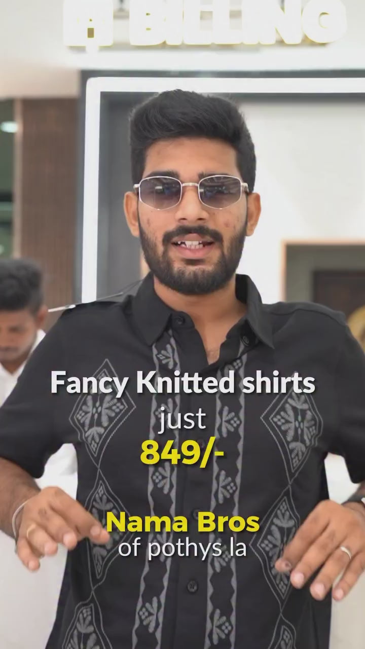 Maroon Cotton-Blended Casual Shirt, Comes with a Geometric Print, Half-Sleeves, Spread Collar, Regular Fit, and Regular Length 